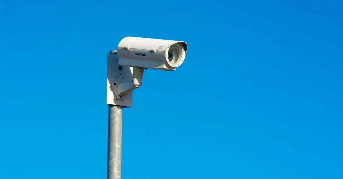 Sécurité Résidentielle : Alarme Sans Fil vs Filaire, Lequel Choisir ?